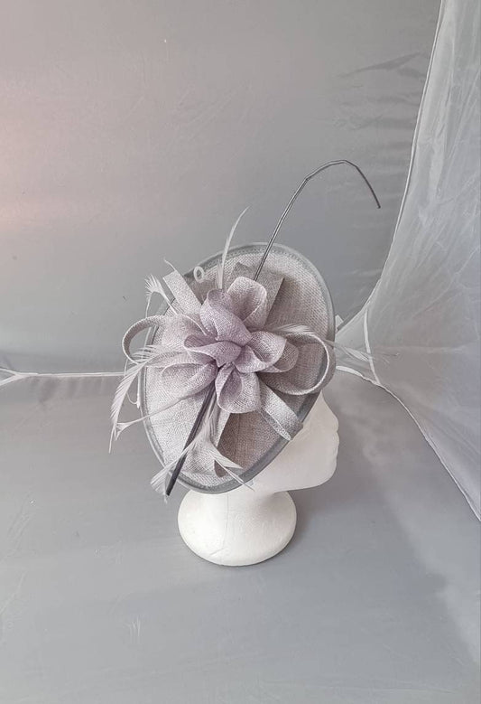 Light Grey Color Stunning Fascinator Hatinator Sinamay Wedding Hat with Clip and Headband.Tea Party,Royal Ascot